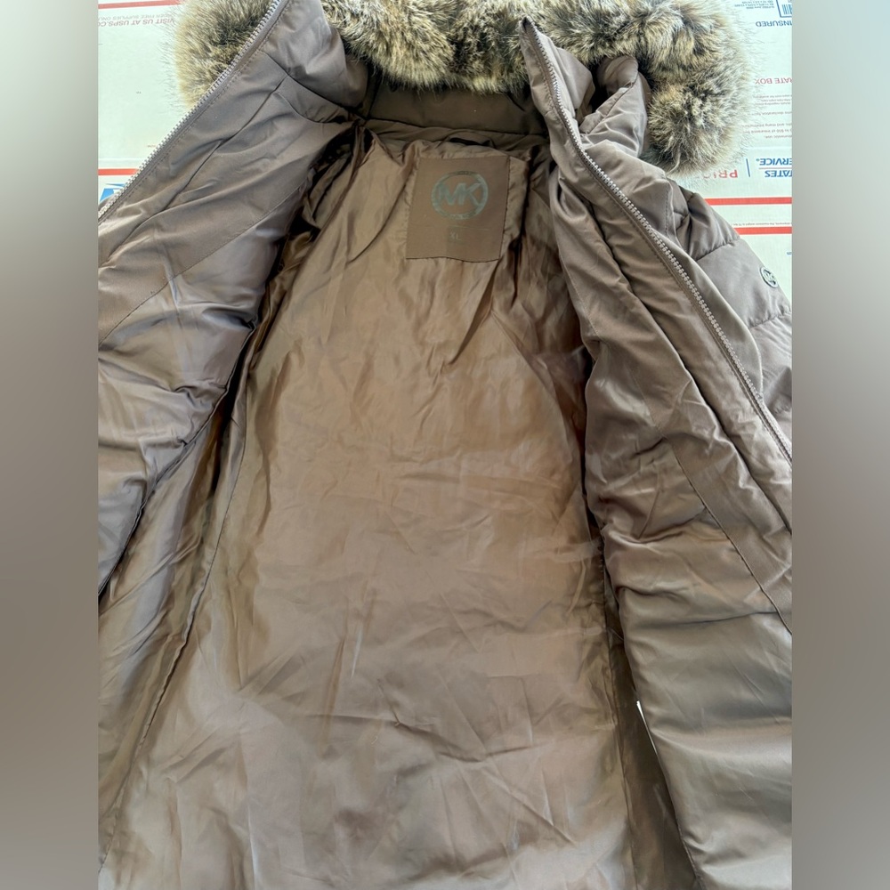 Michael Kors 💅✨ Chocolate Brown Belted MK Fur Puffer Jacket Designer Coat NWT - Picture 8 of 10